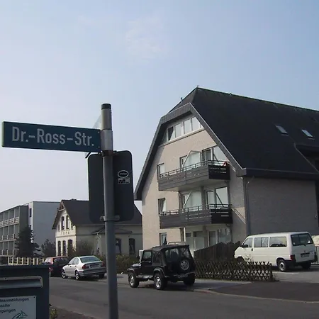 Mini-wohnung-mit-dachschraege-im-friesischen-stil * Westerland